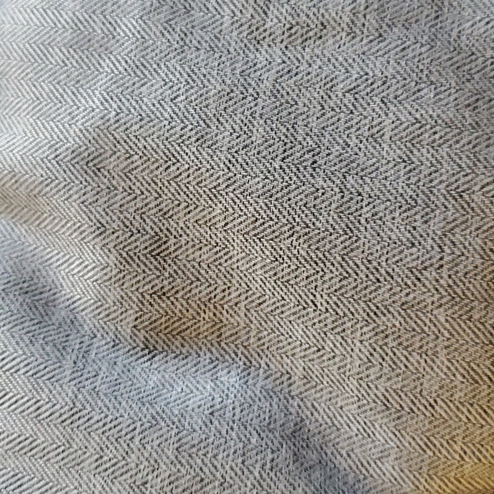 Puffer Vest - Picture 2 of 5